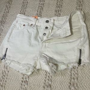 Levis 501 White Denim Shorts